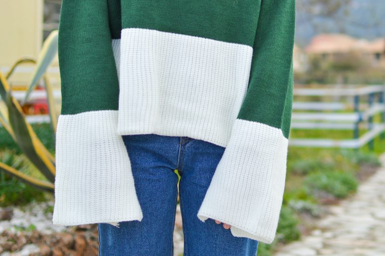 Fashion Green & White Sweater